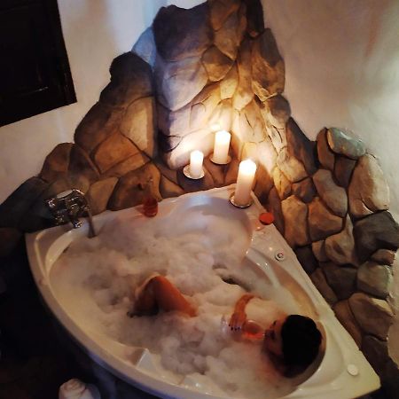 El Escondite De Martina, Casa Rural Romantica Setenil de las Bodegas Kültér fotó